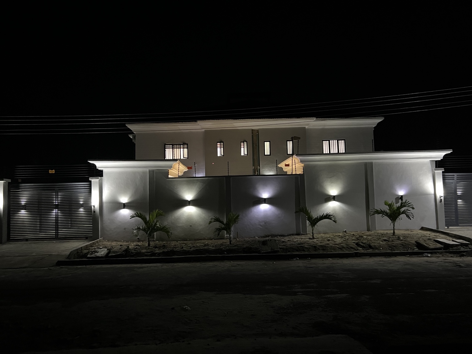 Woodhill Villa at night